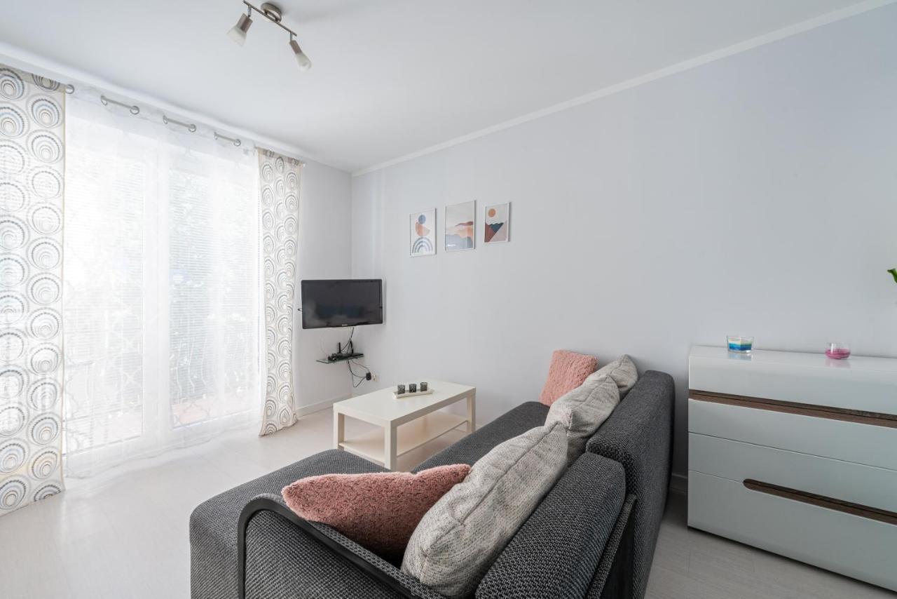 Apartament Z Balkonem Przy Latarni 150M Od Morza Kołobrzeg Eksteriør bilde