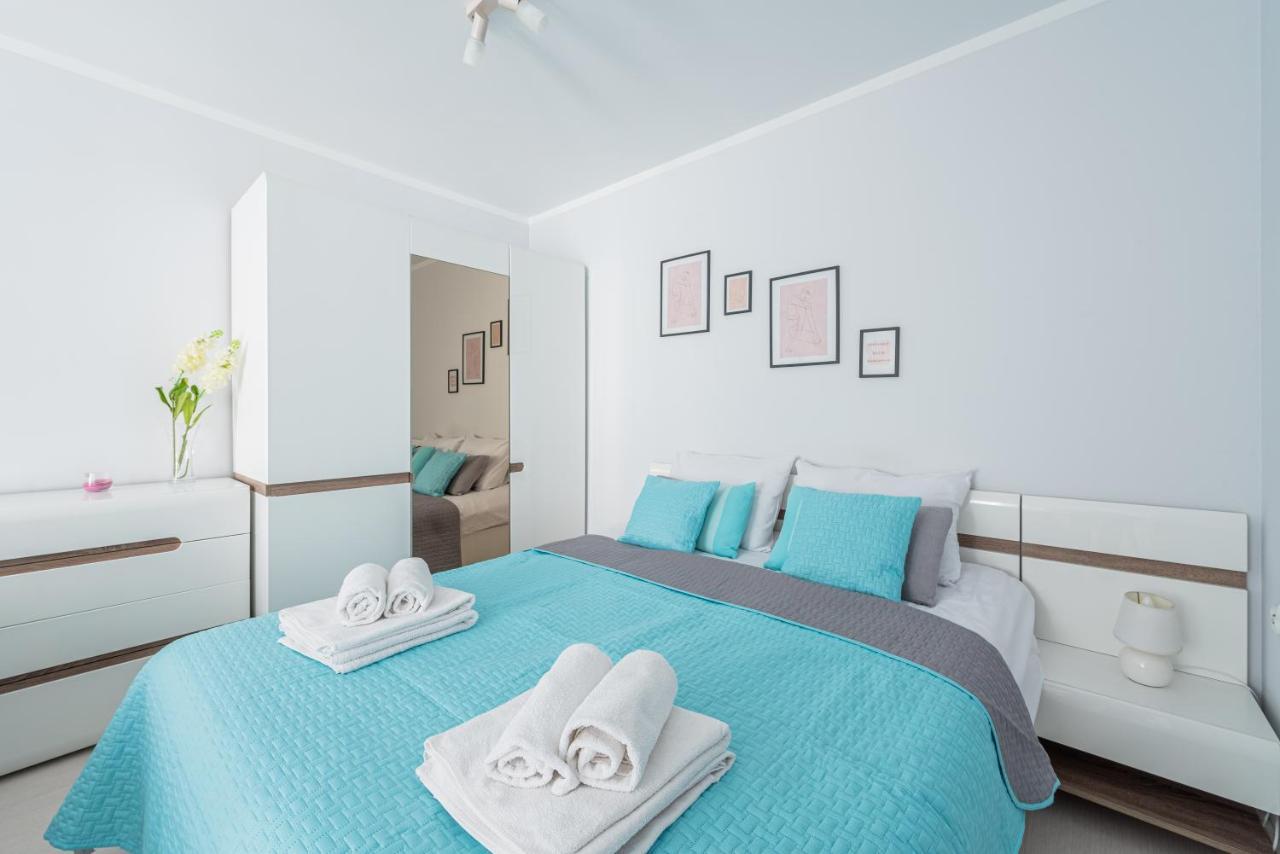 Apartament Z Balkonem Przy Latarni 150M Od Morza Kołobrzeg Eksteriør bilde