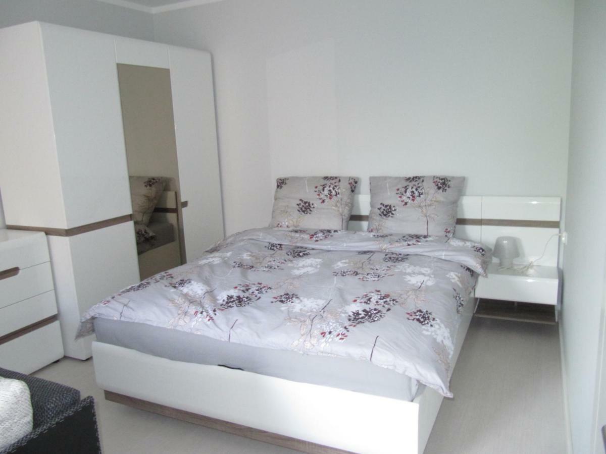 Apartament Z Balkonem Przy Latarni 150M Od Morza Kołobrzeg Eksteriør bilde