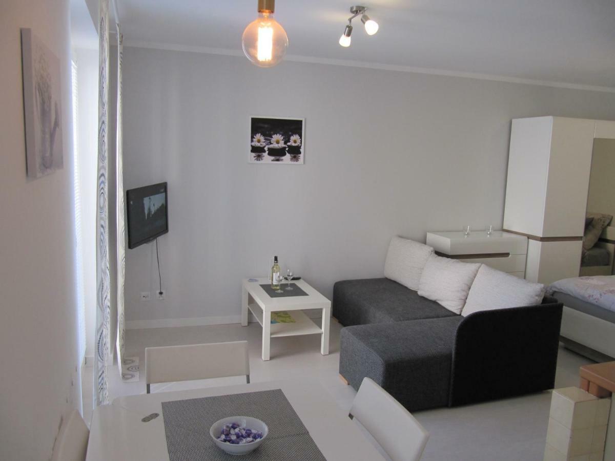 Apartament Z Balkonem Przy Latarni 150M Od Morza Kołobrzeg Eksteriør bilde